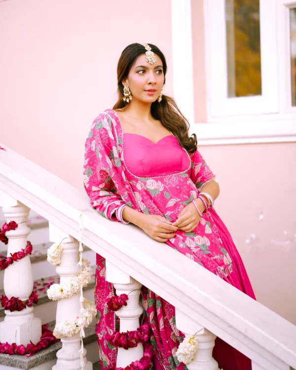 Malti Pink Printed Chinon Lehenga Set - Image 4