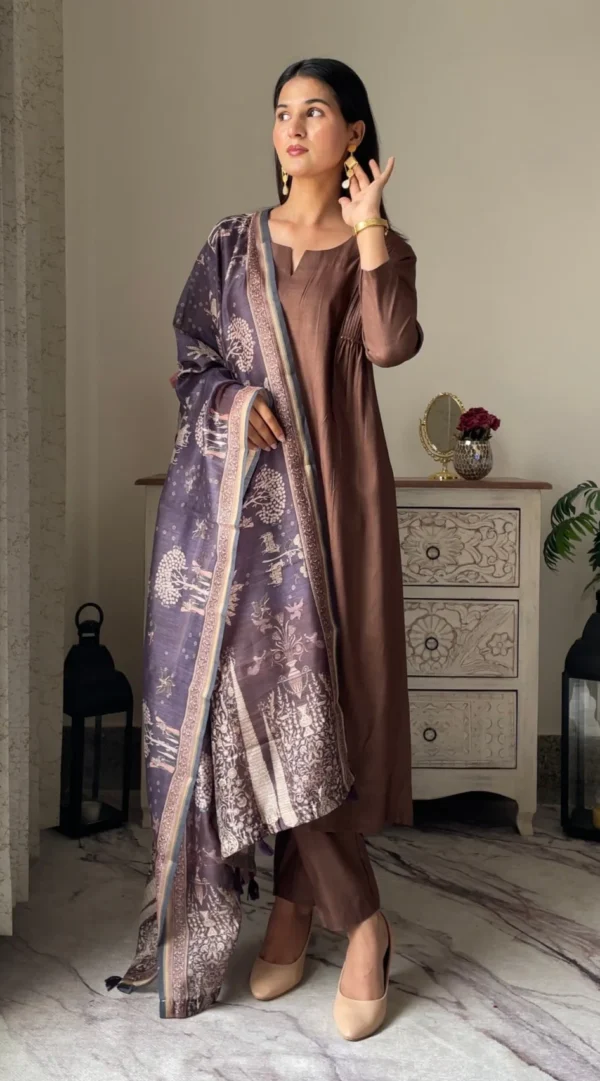 Harita Brown Three Piece Suit Set - Image 4