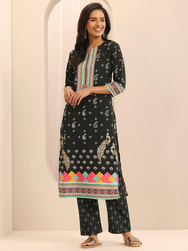 Women Black Printed Poly Crepe Straight Kurta Set
